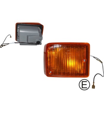 Indicator, front, orange, with E-mark, right