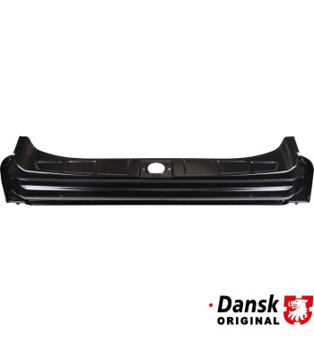 Engine rear lower panel
