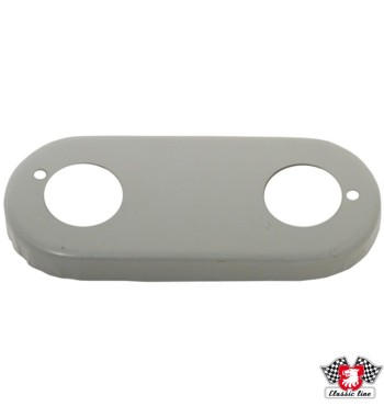 Rear Panel at tail lights