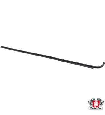 Door window scraper, outer left, inner right
