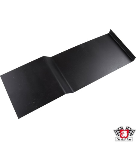 Floor section under passengers seat