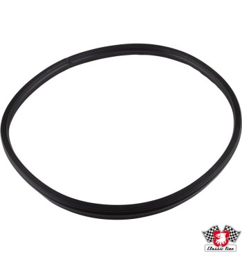 Rubber seal for smuggler's box