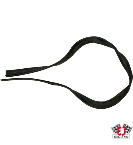 Engine compartment seal, rear