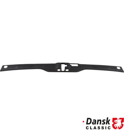 Bonnet lock cover for front cross panel Bonnet lock cover for front cross panel