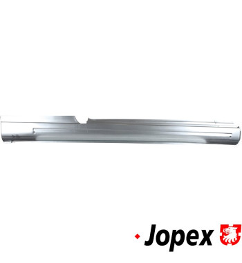 Door sill, outer, right