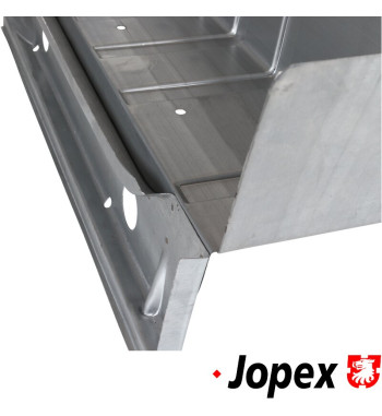 Door step with end walls, front, right