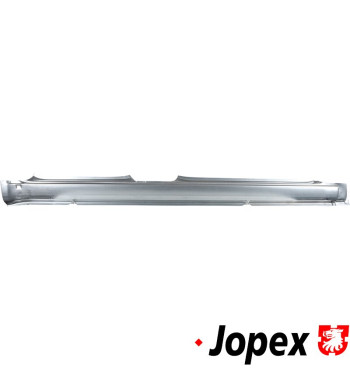 Door sill, outer, right