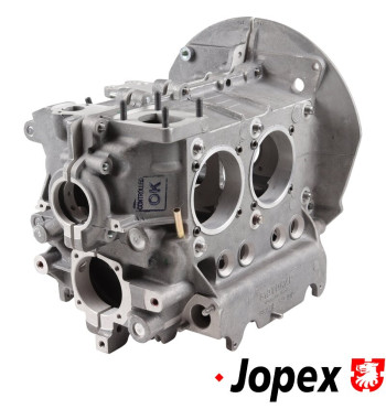 New universal engine case, magnesium alloy AS41, with 8 mm steel case savers. Includes oil pick up tube