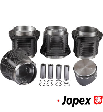Thick piston and cylinder set (+2 mm), casted, bore 92.0 mm, stroke 69.0 mm, upper 101 mm, lower 97 mm. Can be used for standard