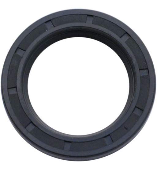 Oil seal for manual transmission, rear
