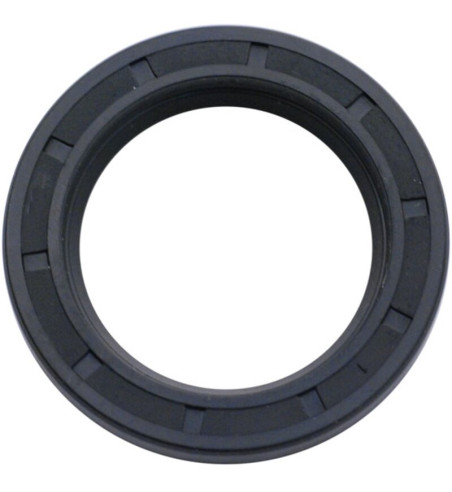 Oil seal for manual transmission, rear