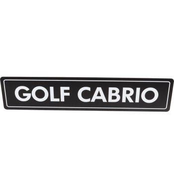 Pokazowa tablica rejestracyjną z napisem Golf Cabrio, czarno-białą