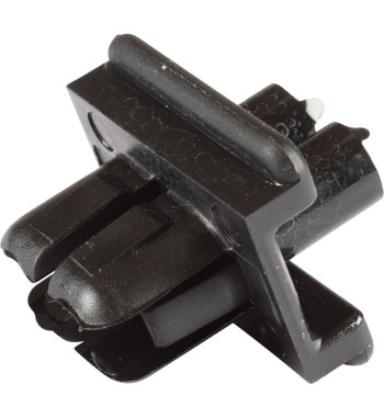 Clip for bumper mounting, front