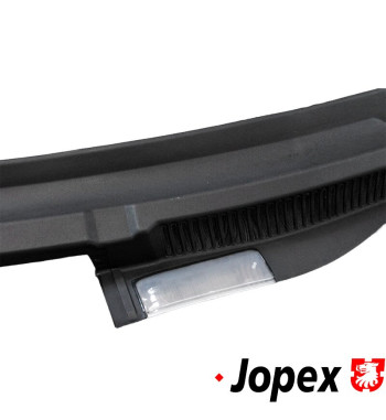 Water deflector. Fits LHD vehicles