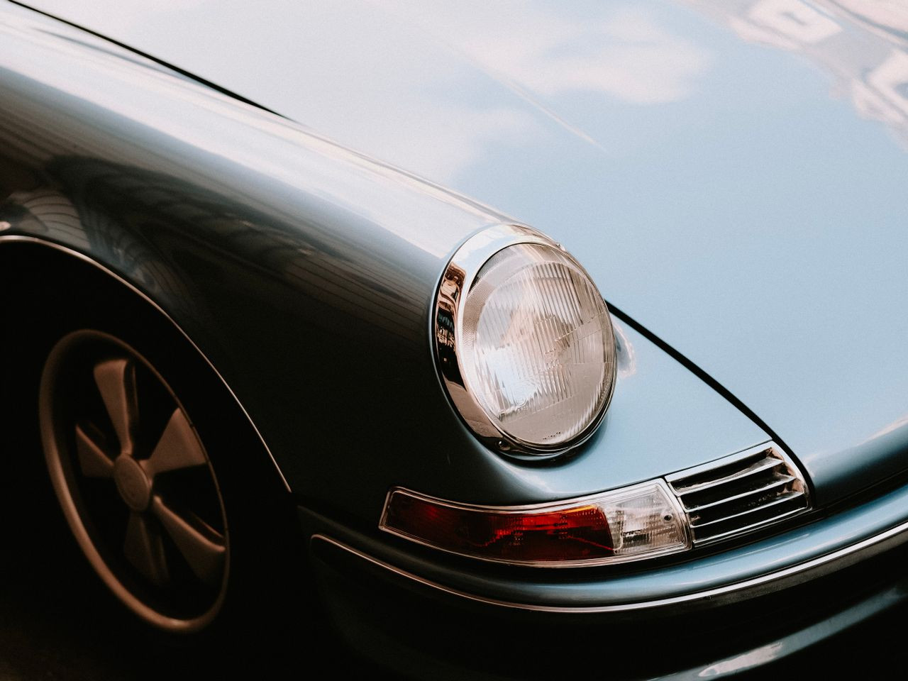 Jak rozpoznać Porsche bez logo? 5 charakterystycznych cech
