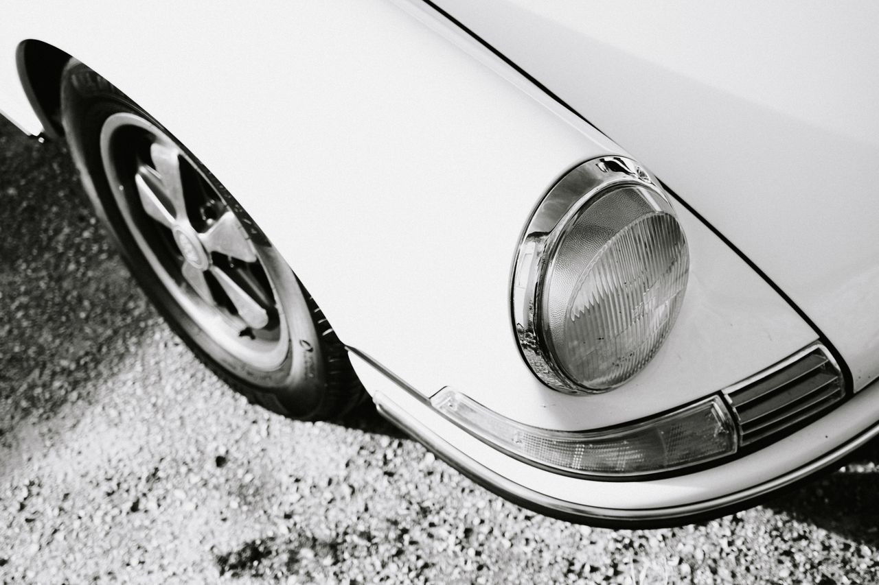 Reflektor, kierunkowskaz i inne części do Porsche